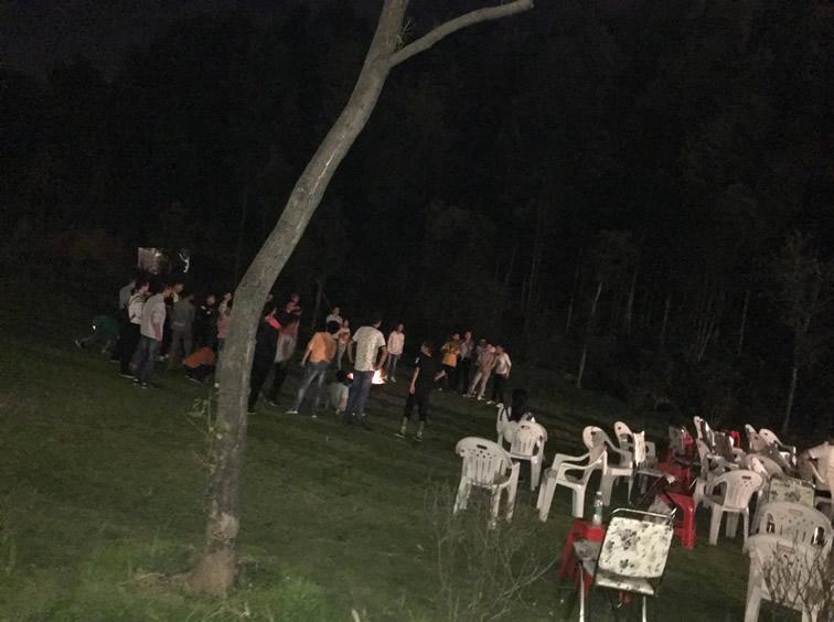 篝火晚会